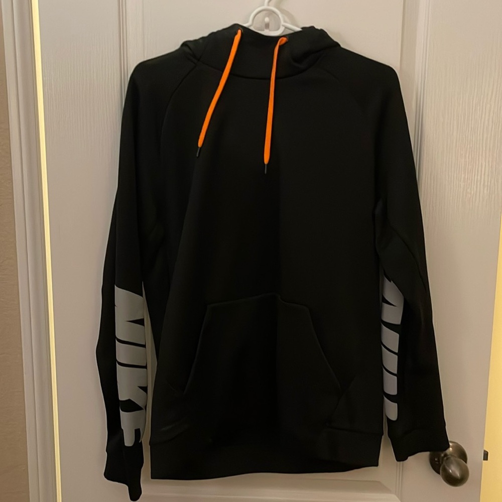 Men’s sweatshirt